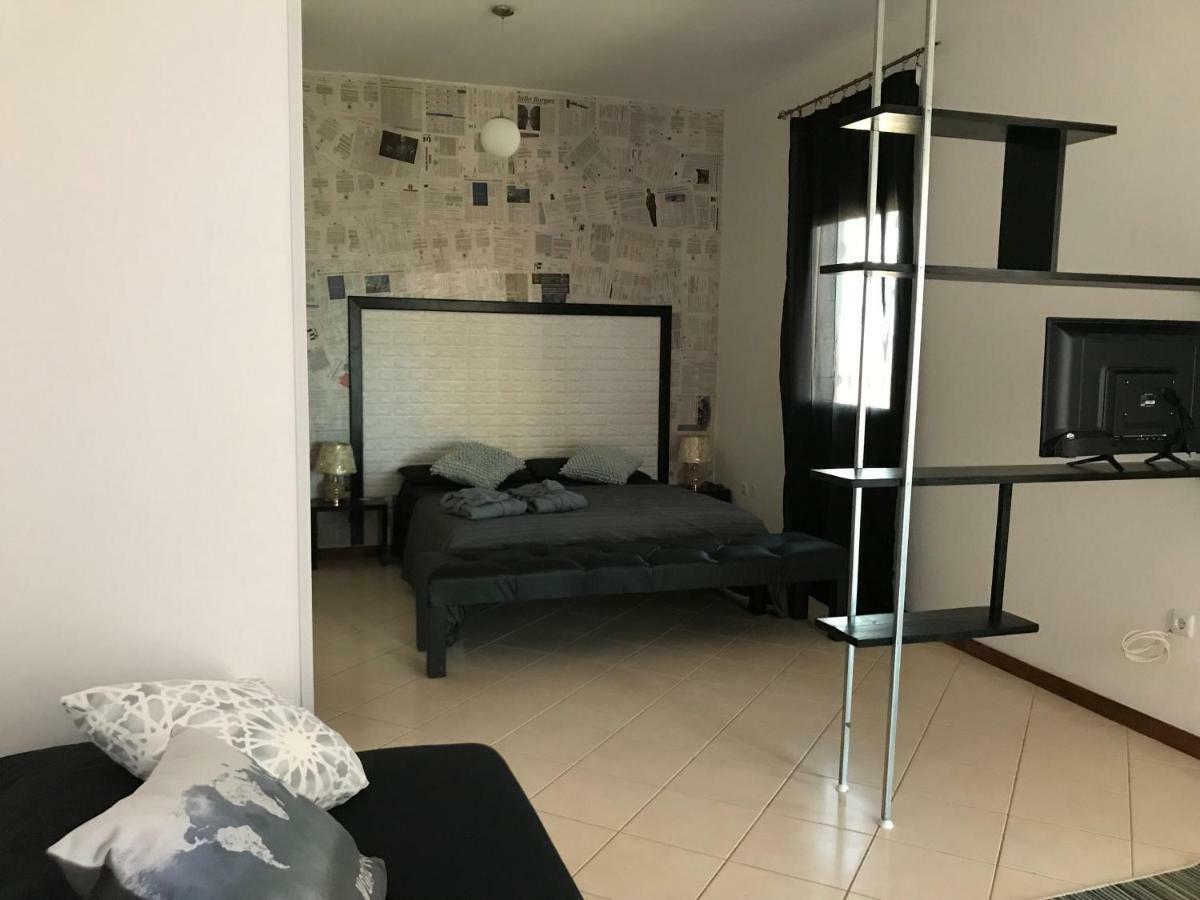 Blue Eagle Guesthouse - Casa De Hospedes Santa Maria Ngoại thất bức ảnh